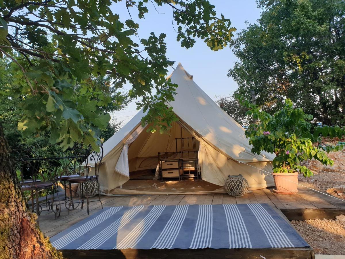 Rock Oak Camping 2 Imotski Exterior foto